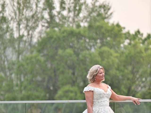 Jason and Lee's wedding in Edmonton, Alberta 16