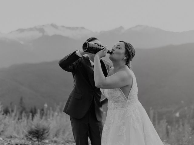 Justin and Aubrie&apos;s wedding in Squamish, British Columbia 27