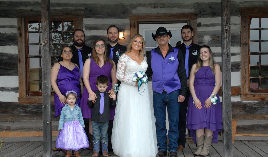 Mr Wayne Terriah  and Mrs Lise Terriah 's wedding in Dunvegan, Ontario