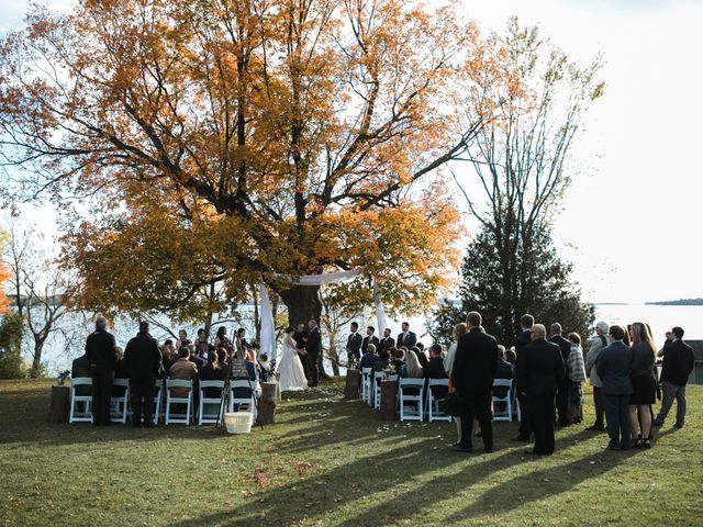 Jeffrey and Lisa&apos;s wedding in Bobcaygeon, Ontario 39