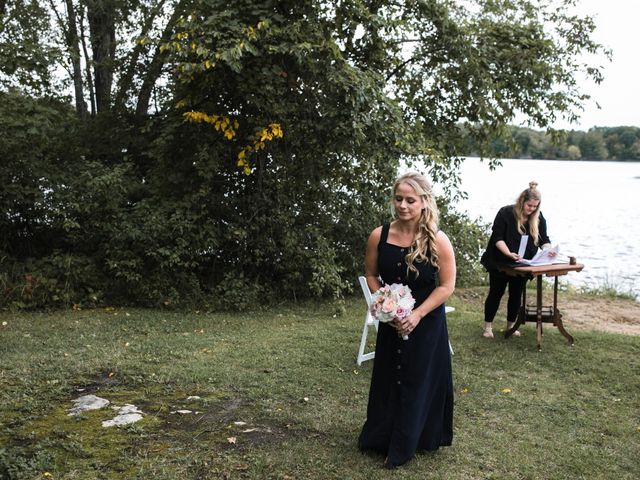 Matt and Ella&apos;s wedding in Kingston, Ontario 35