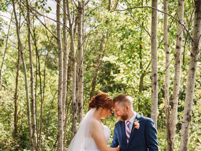 Keith and Samantha&apos;s wedding in East Selkirk, Manitoba 4