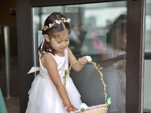 Andres and Alyssa's wedding in Edmonton, Alberta 10