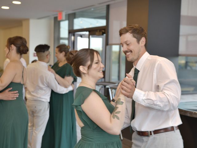 Andres and Alyssa's wedding in Edmonton, Alberta 18