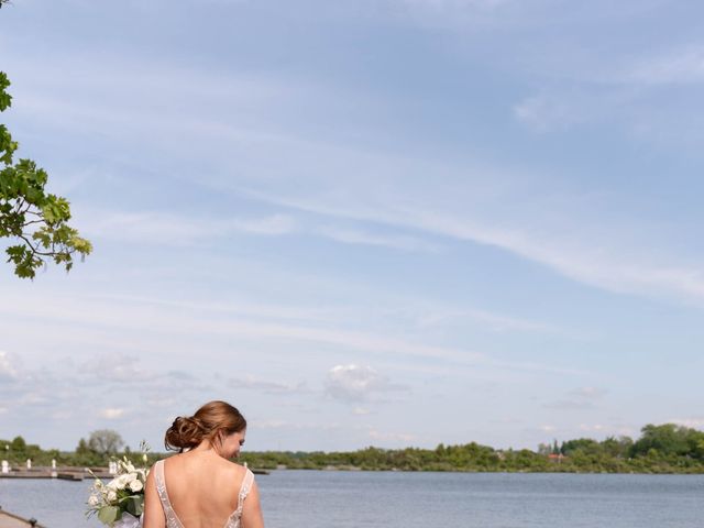 Dylan and Caitlynn&apos;s wedding in Orillia, Ontario 13