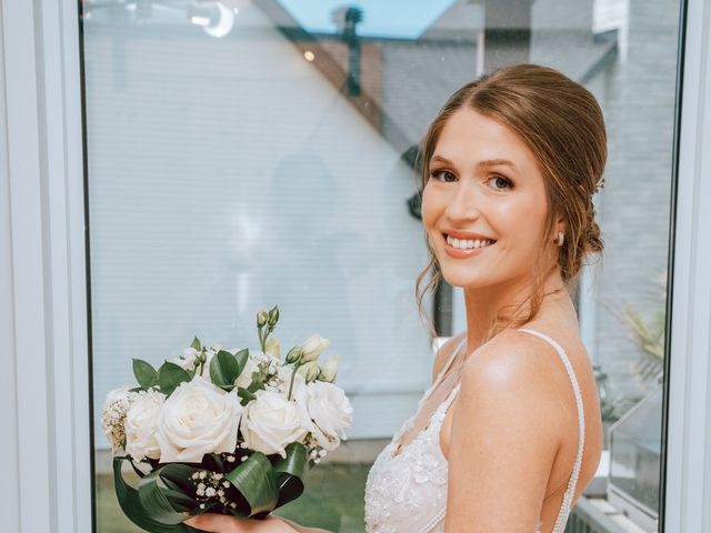 Isac and Stacy's wedding in Sorel-Tracy, Quebec 41