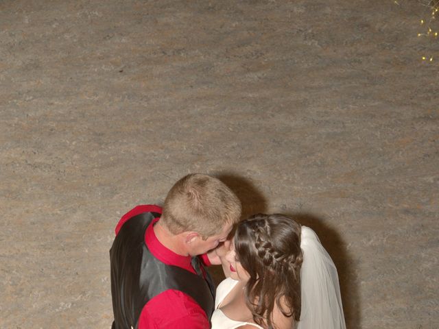 Dale and Lindsey&apos;s wedding in Edmonton, Alberta 15