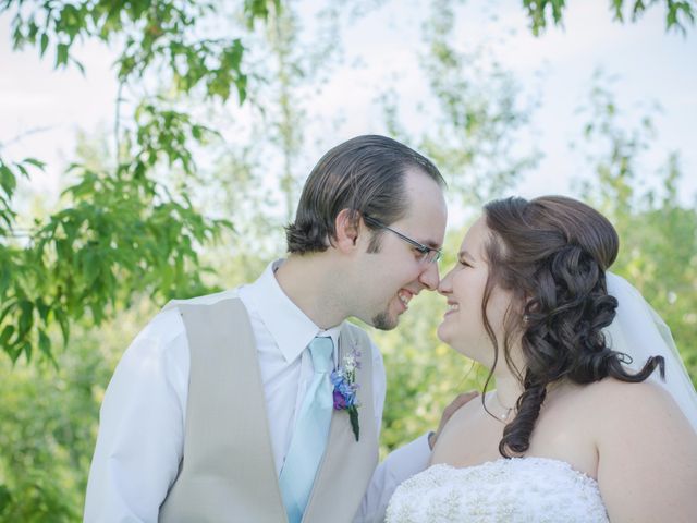 Mathieu and Valérie&apos;s wedding in Bourget, Ontario 21