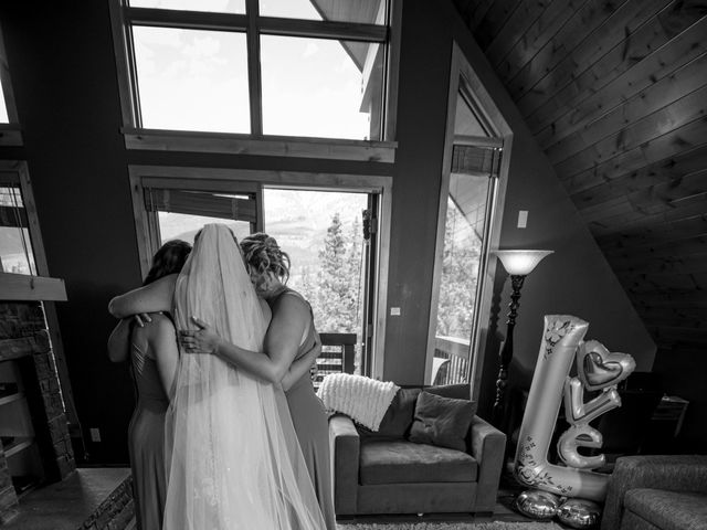 Ryan and Kayla&apos;s wedding in Canmore, Alberta 33