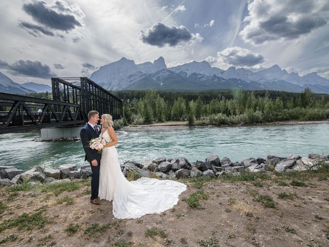 Ryan and Kayla&apos;s wedding in Canmore, Alberta 85