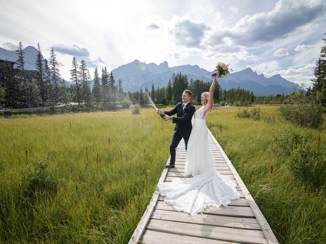 Ryan and Kayla&apos;s wedding in Canmore, Alberta 102
