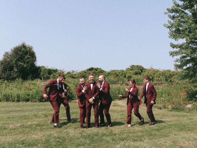 Matthew and Rachel&apos;s wedding in St Catharines, Ontario 9