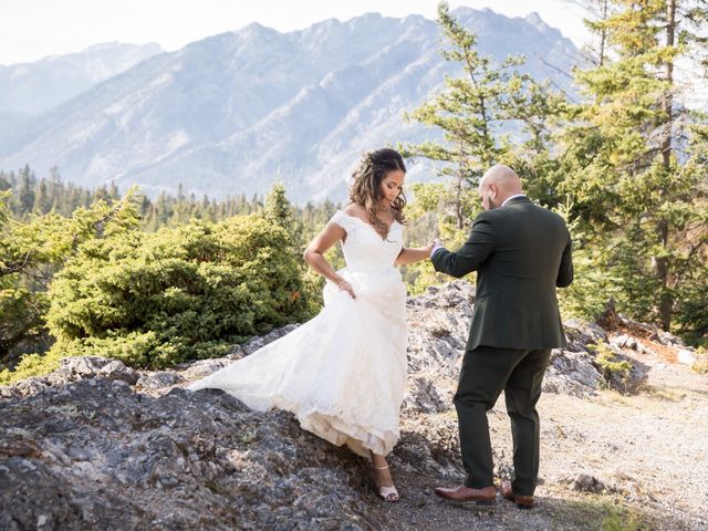 Benjamin and Katrina&apos;s wedding in Banff, Alberta 34
