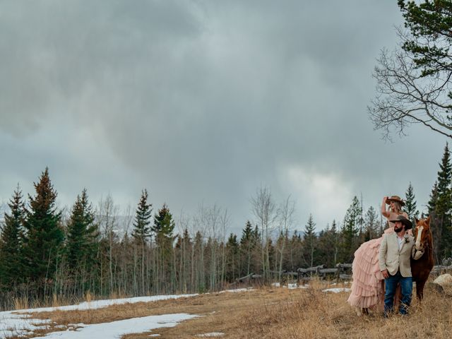 Riley and Ciara&apos;s wedding in Cochrane, Alberta 13