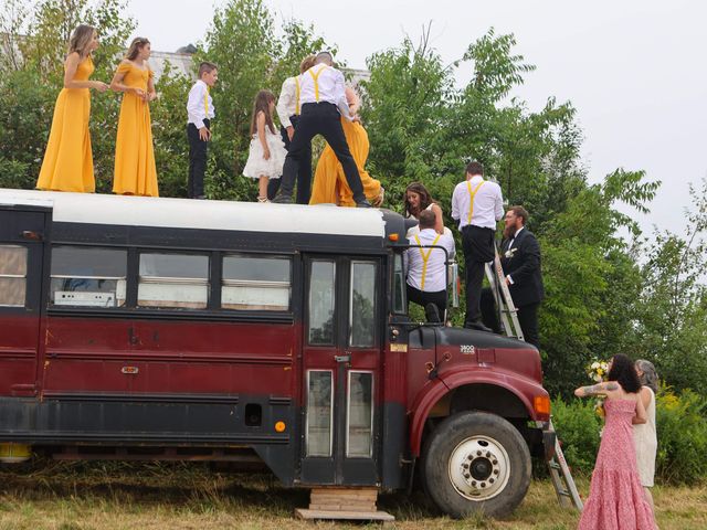 Ryan and Pamela&apos;s wedding in Trenton, Nova Scotia 10