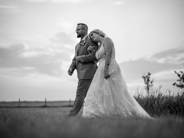 Dustin and Melissa&apos;s wedding in Black Diamond, Alberta 31