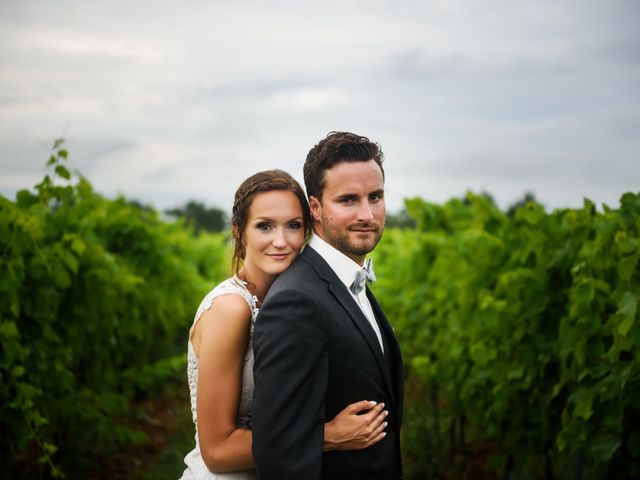 Logan and Rebecca's wedding in Wolfville, Nova Scotia 27
