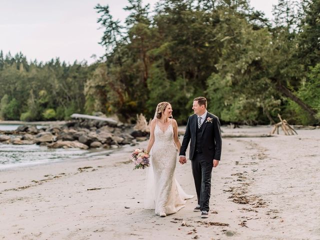 Dan and Autumn&apos;s wedding in Sooke, British Columbia 18