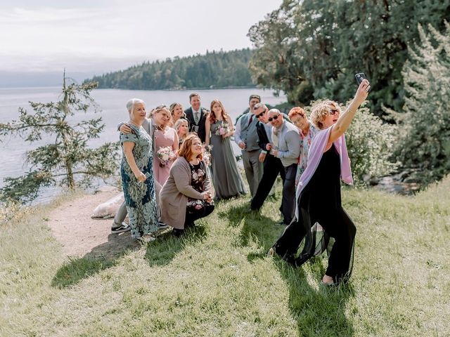 Dan and Autumn&apos;s wedding in Sooke, British Columbia 27