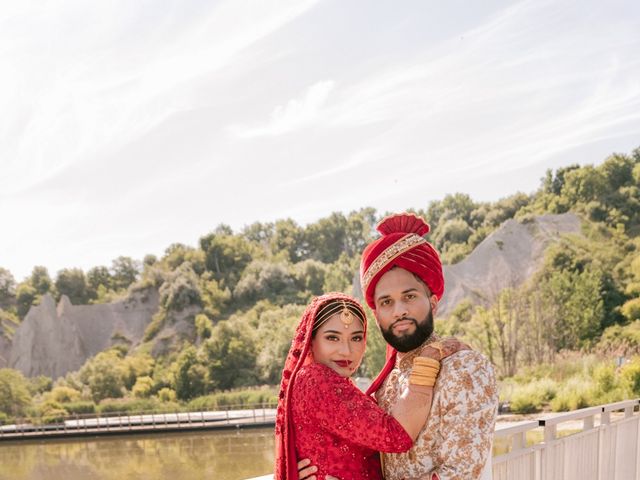 Malaika and Faraz&apos;s wedding in Brampton, Ontario 34