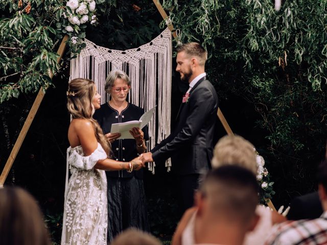 Cody and Alycia&apos;s wedding in Victoria, British Columbia 20