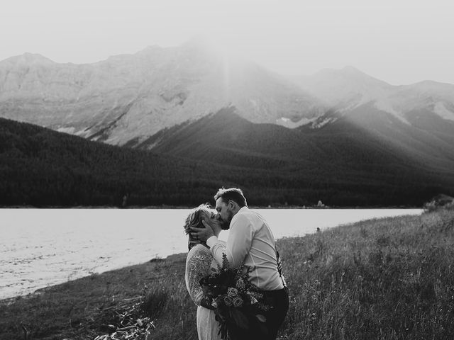 Paul and Marisa&apos;s wedding in Canmore, Alberta 138
