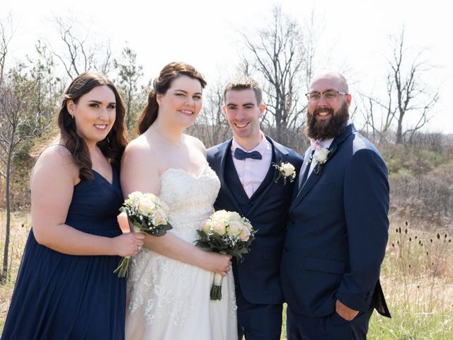 Zachary and Savannah&apos;s wedding in Hamilton, Ontario 19