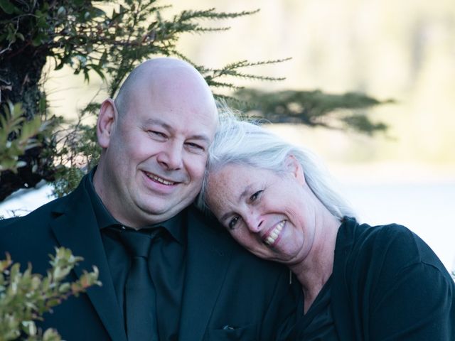 Ashley and Dayton&apos;s wedding in Ucluelet, British Columbia 25