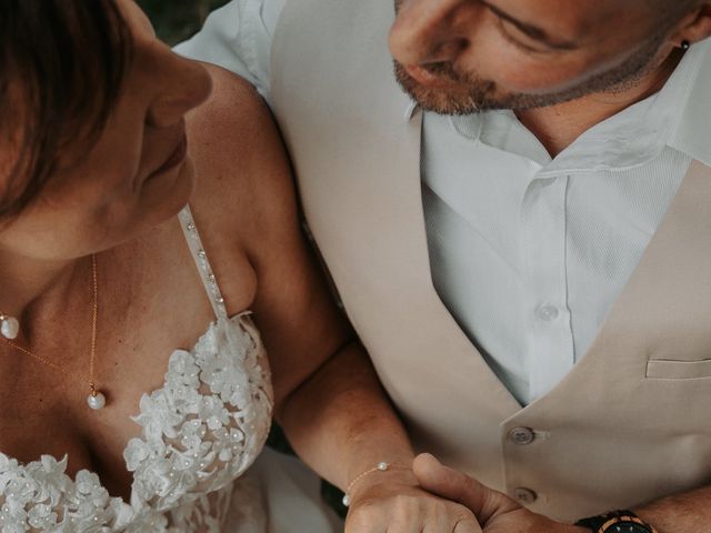 Pascal and Christiane&apos;s wedding in Saint-Eustache, Quebec 1