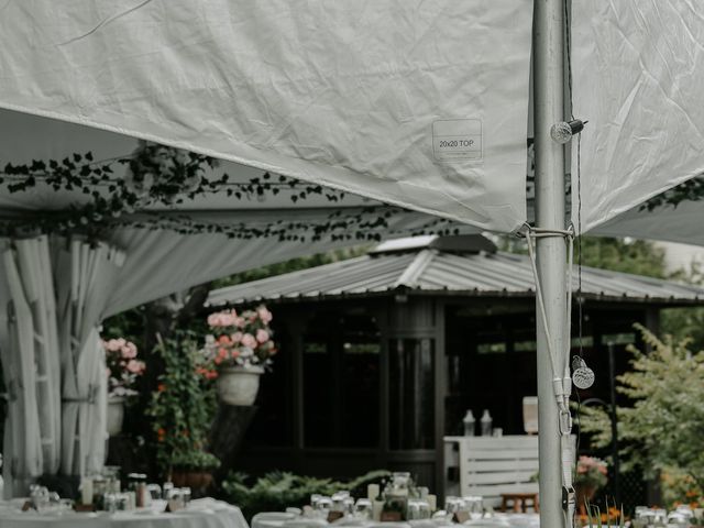 Pascal and Christiane&apos;s wedding in Saint-Eustache, Quebec 28