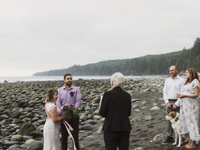 Lukas and Cassandra&apos;s wedding in Port Renfrew, British Columbia 14