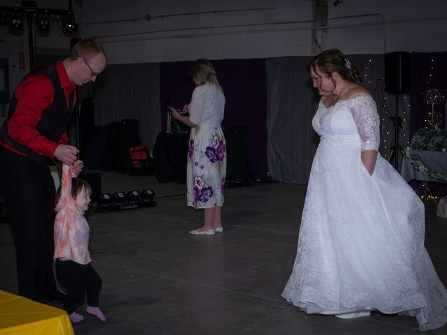 Scott and Leanne&apos;s wedding in Calgary, Alberta 192