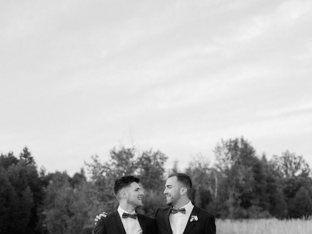 Guillaume and Nick&apos;s wedding in Carleton Place, Ontario 15