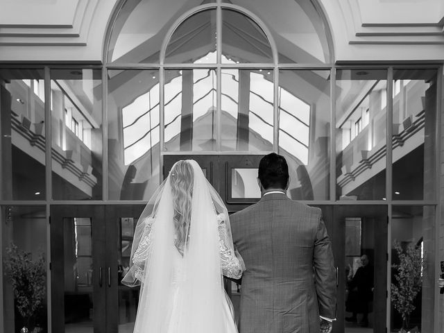 Anthony and Marina's wedding in Niagara on the Lake, Ontario 15