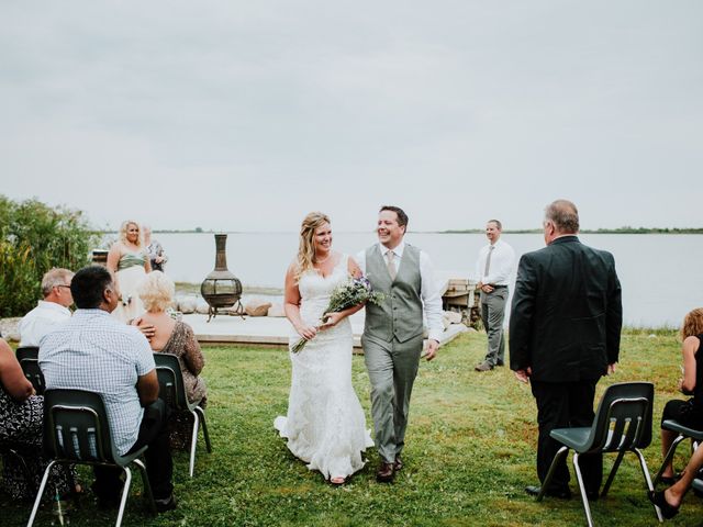 Kyle and Savannah&apos;s wedding in Grand Marais, Manitoba 2