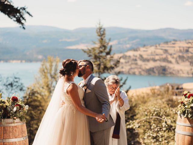 Aaron and Brittany&apos;s wedding in Vernon, British Columbia 6