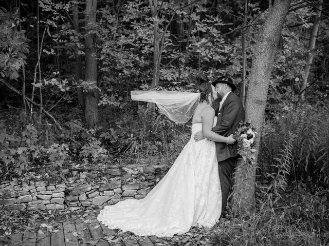 Jonathan and Alyssa&apos;s wedding in Mono, Ontario 11