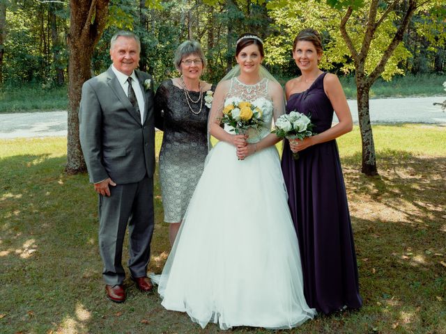 Nicole and Geoffrey&apos;s wedding in Pembroke, Ontario 45