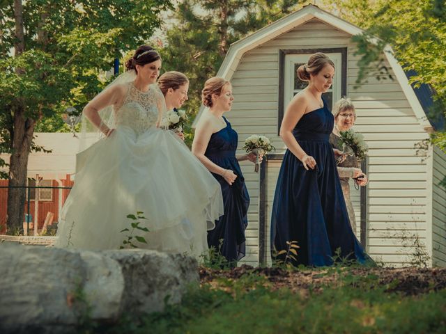 Nicole and Geoffrey&apos;s wedding in Pembroke, Ontario 51