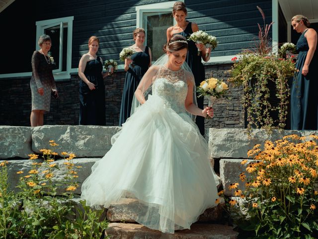 Nicole and Geoffrey&apos;s wedding in Pembroke, Ontario 54