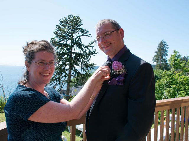 Gary and Liz&apos;s wedding in Sooke, British Columbia 4