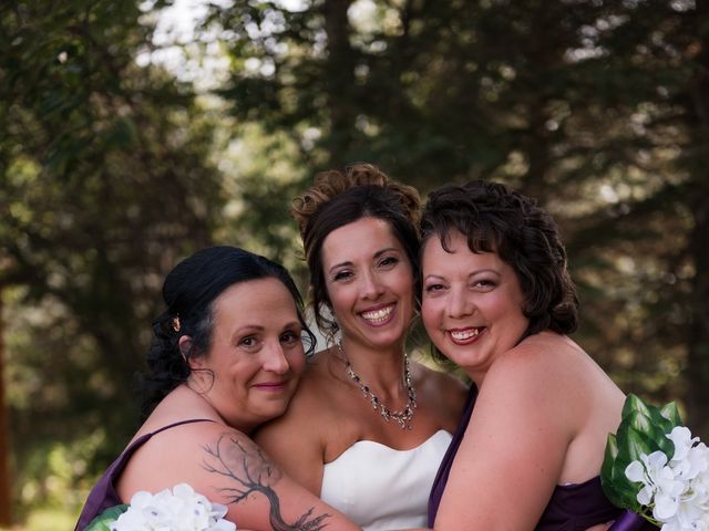 Darryn and Jennifer&apos;s wedding in Edmonton, Alberta 41