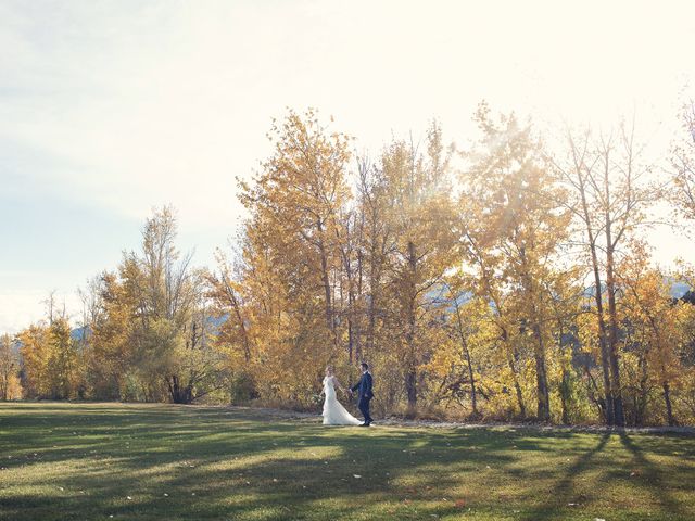 Hayley and Daren&apos;s wedding in Invermere, British Columbia 46