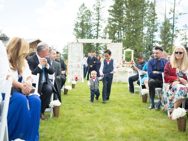 Rein and Lynn&apos;s wedding in Ta Ta Creek, British Columbia 53