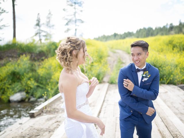 Rein and Lynn&apos;s wedding in Ta Ta Creek, British Columbia 167