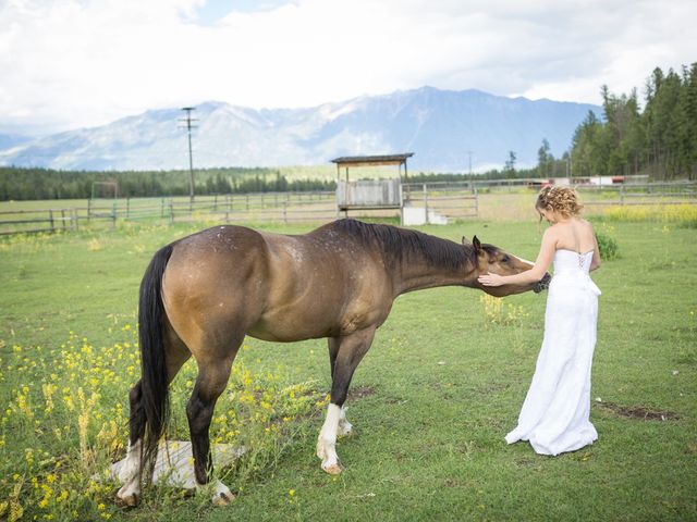 Rein and Lynn&apos;s wedding in Ta Ta Creek, British Columbia 180