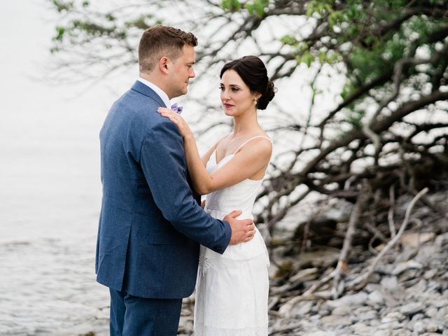 Kyle and Miranda&apos;s wedding in Prince Edward County, Ontario 27
