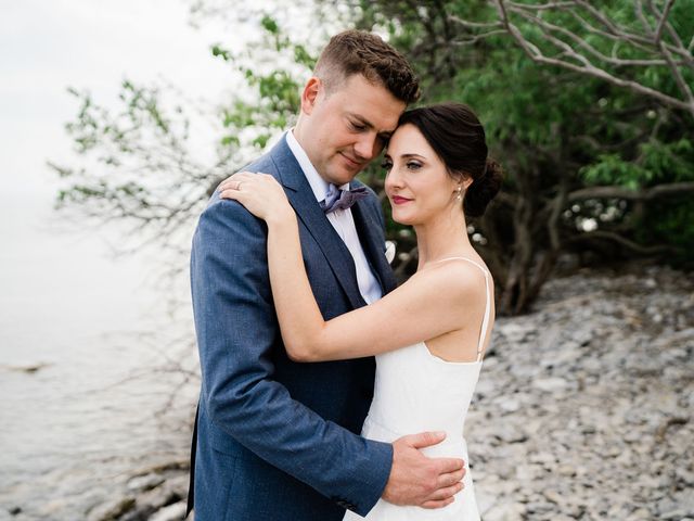 Kyle and Miranda&apos;s wedding in Prince Edward County, Ontario 31