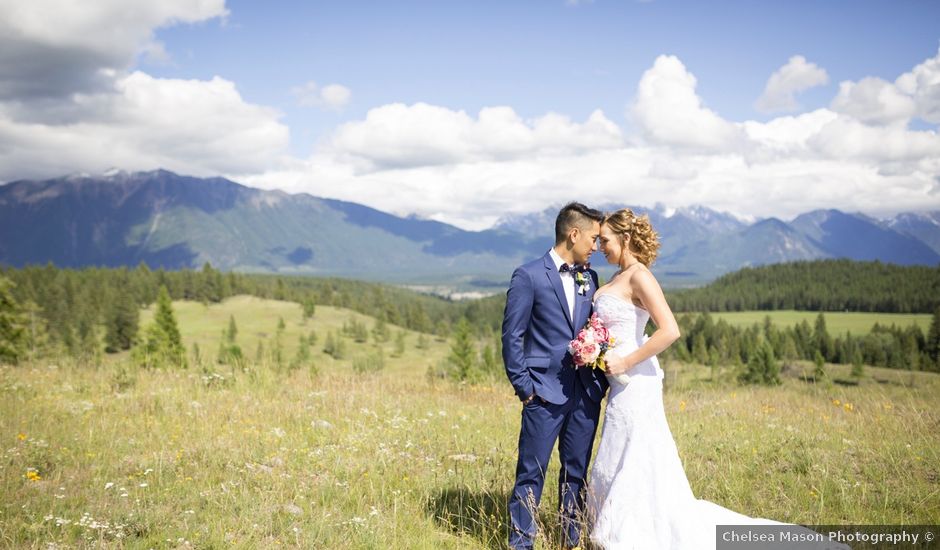 Rein and Lynn's wedding in Ta Ta Creek, British Columbia