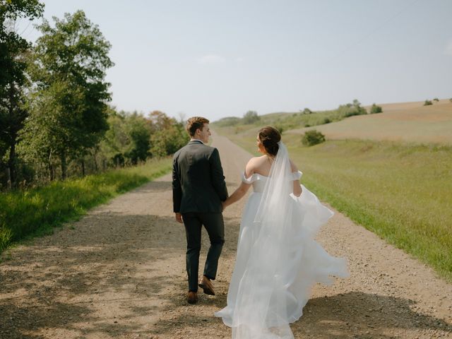 Christiaan and Paige&apos;s wedding in Wainwright, Alberta 12